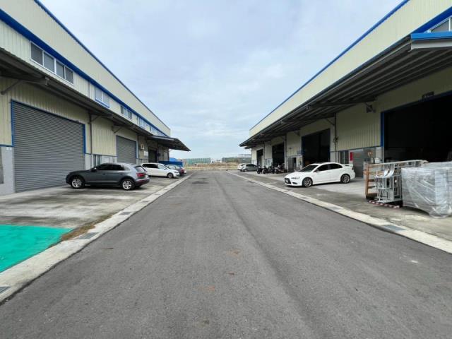 高雄岡山廠房-1